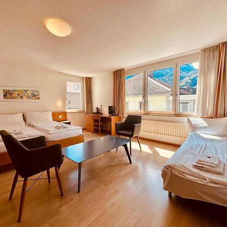 Hotel Rebstock マイリンゲン エクステリア 写真
