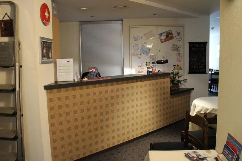 Hotel Rebstock マイリンゲン エクステリア 写真