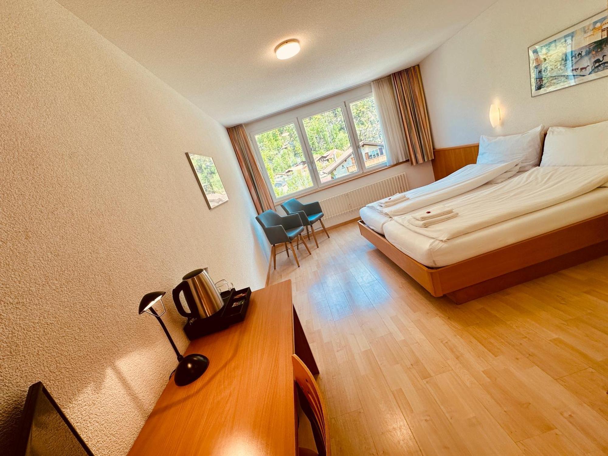 Hotel Rebstock マイリンゲン エクステリア 写真