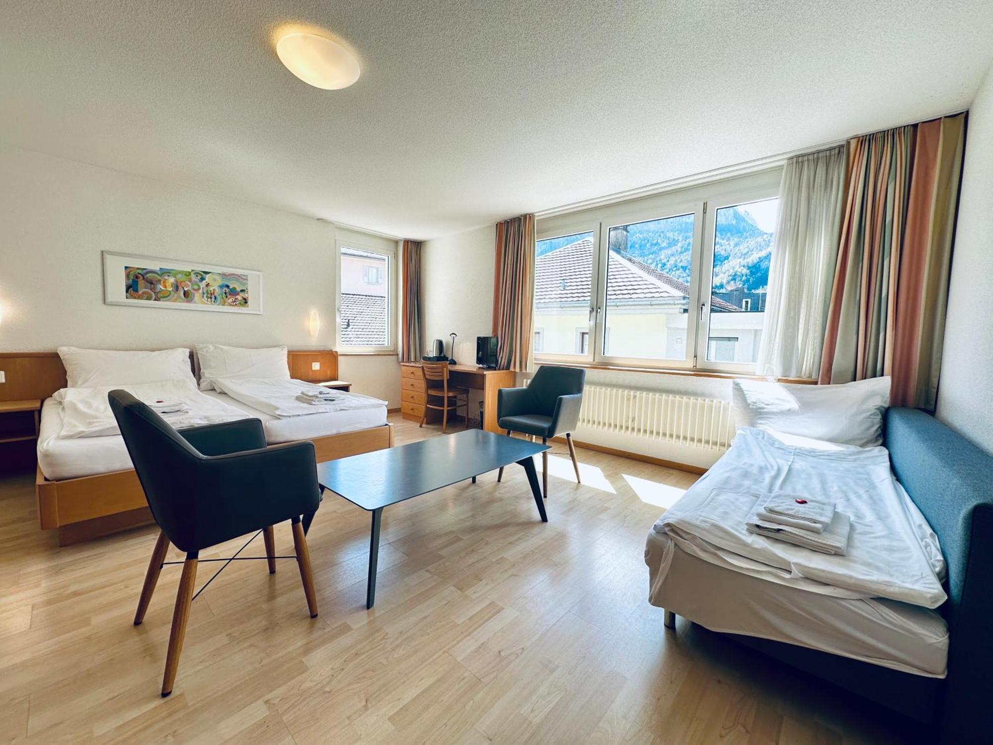 Hotel Rebstock マイリンゲン エクステリア 写真