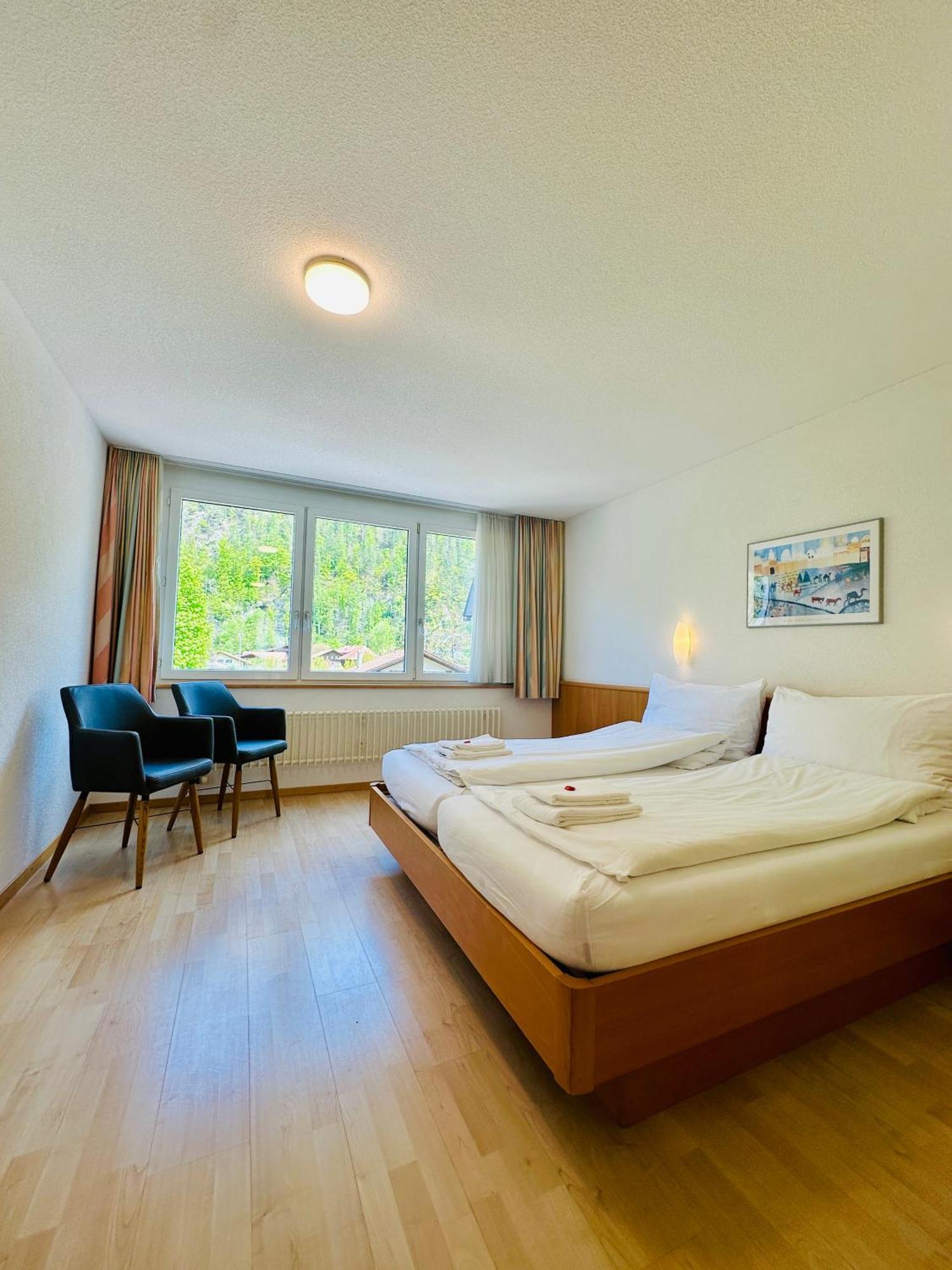 Hotel Rebstock マイリンゲン エクステリア 写真