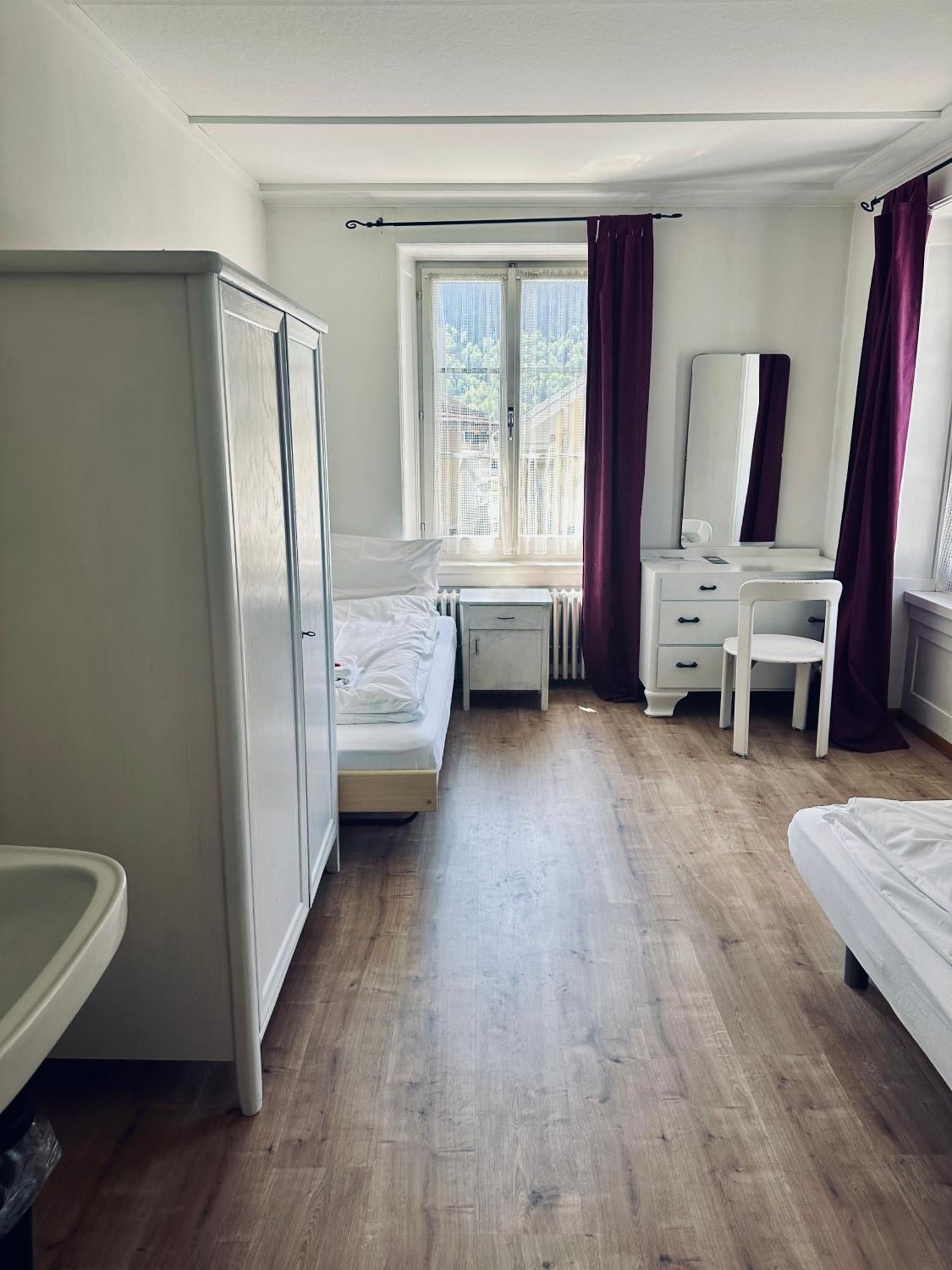 Hotel Rebstock マイリンゲン エクステリア 写真
